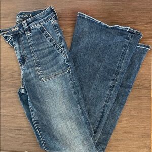 American Eagle Outfitters Women's Super High Rise Flare Jeans in Dark Blue Size